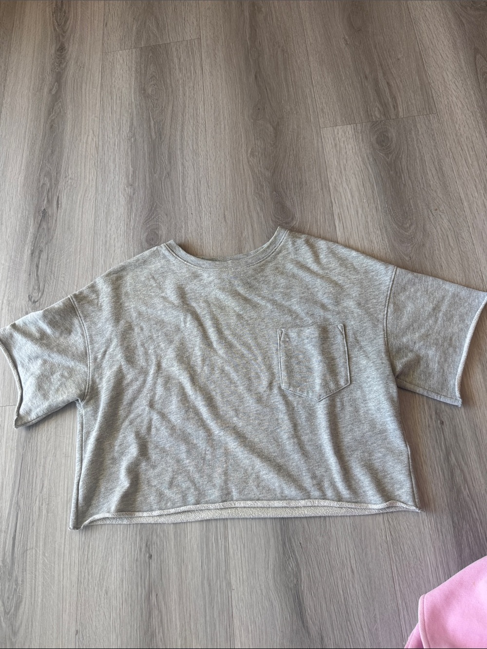 INTERMIX Light Gray Cropped Short Sleeve Tee